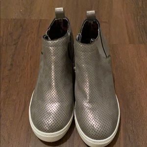 Platform/Wedge Sneakers